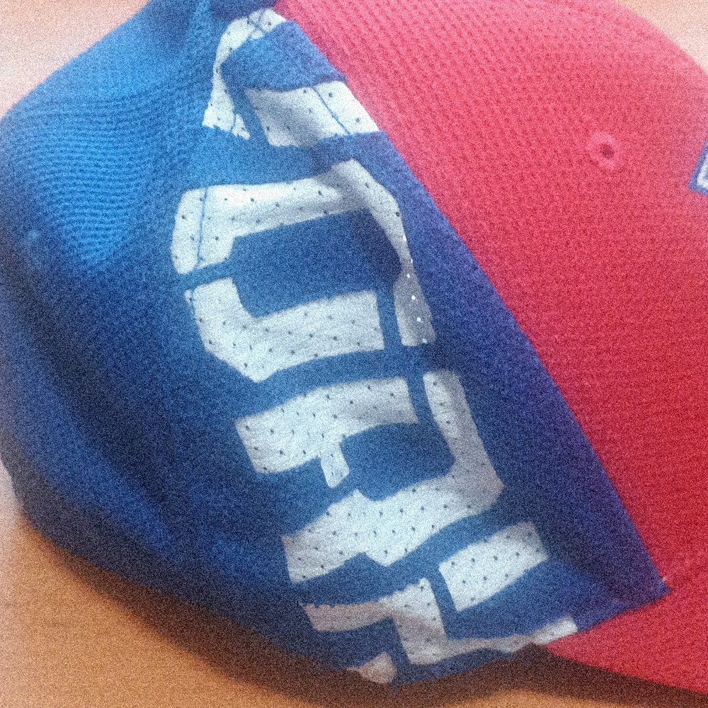 New York Rangers Red Cap - Picture 4 of 7